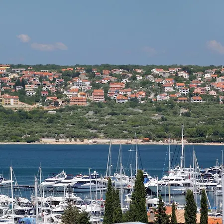 Appartamento With Parking Space Kornic, Krk - 27569 *