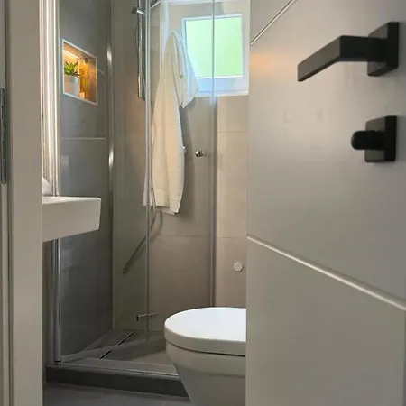 Apartman With Parking Space Kornic, Krk - 27569 Kornic